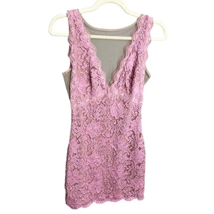 RARE BEBE V-NECK ROMANCE LACE BACK ZIP Pink DRESS Sz XS Coquette Fairy Sheer - Picture 1 of 20