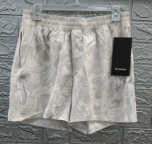New Lululemon Pace Breaker Weightless Breathable Shorts Grey Size M - Picture 1 of 8