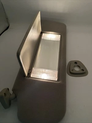 ✅ 98-03 OEM Jaguar XJ8 XJR Parasol delantero izquierdo lado del conductor Parasol Beige* #A4 Foto 1 de 4