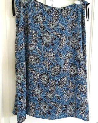 CHARTER CLUB Casual Skirt  multicolor 100% Silk, size 10 - Image 1 of 4