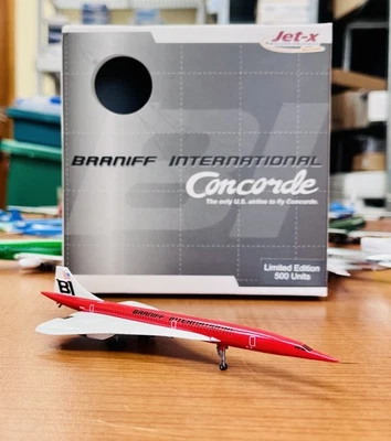 Braniff International BAC Aérospatiale Concorde Jet-X Dragon 1: 400 Reg: N94FC — 第 1/4 张图片
