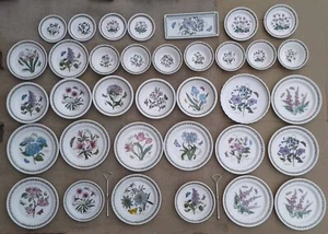 PORTMEIRION “BOTANIC GARDEN” SELECTION OF PLATES AND DISHES ETC. - Picture 1 of 289
