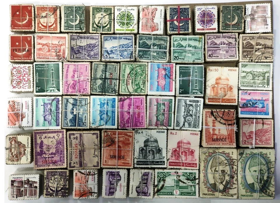PAKISTÁN Kiloware usado, paquetes, 50 diferentes X 100 cada uno, usado total 5000 estampillas Foto 1 de 1