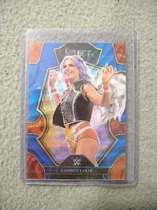 2023 Panini Select WWE - Premier Level Candice LeRae #119 Blue Wave Prizm /99 - Bild 1 von 2