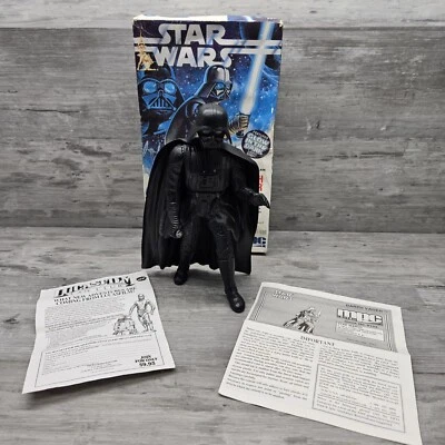 1992 Vintage MPC Ertl Star Wars Darth Vader Figure Model Kit Boxed Loose Toy - Image 1 of 4