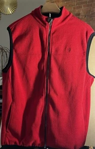 IZOD Red Fleece Holiday’s Warm Zip Up Pockets Vest Size Small - Picture 1 of 8