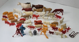 Lote de 57 figuras vintage de animales de granja de Marx de vaca pato caballo cordero cerdo gato - Imagen 1 de 17