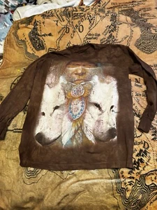 The Mountain Native American Wolves T Shirt Size Small - Picture 1 of 4