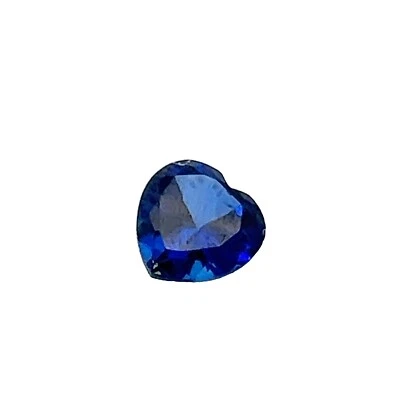 1.58ct Loose Heart Cut Lab Created Sapphire Gemstone 7mm - Image 1 of 4