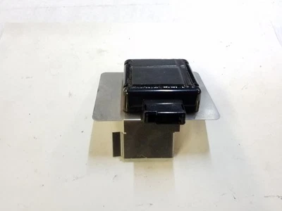 Radio GPS Antenna Module | Fits 2015-2017 Lincoln Navigator - Image 1 of 4