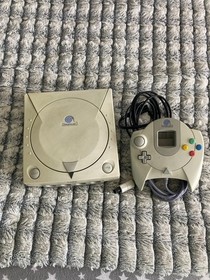SEGA HKT-3030 Dreamcast Console (untested)