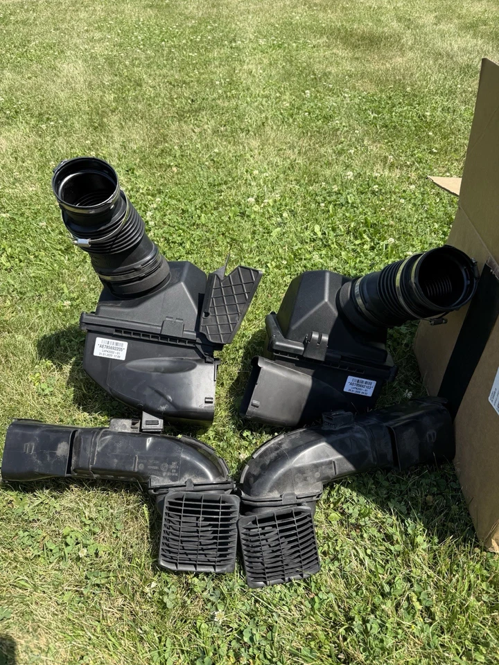 BMW M5/M8 S63 2018-2023 juego completo lado L + R con filtros de aire listos para usar  Foto 1 de 4