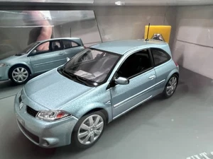 1/43 scale UNIVERSAL HOBBIES RENAULT MEGANE SPORT BLUE - Picture 1 of 8