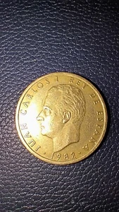 Spain 1975 Una 1 Peseta Juan Carlos I Rey De Espana Foreign Coin - Picture 1 of 7