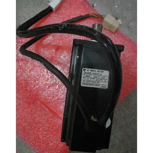 one USED Yaskawa servo motors SGME-04AF14 spot stocks - Picture 1 of 2