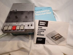 REALISTIC CTR-75 VOICE ACTIVATED CASSETTE TAPE RECORDER VERY CLEAN BUT RUNS SLOW - Picture 1 of 6