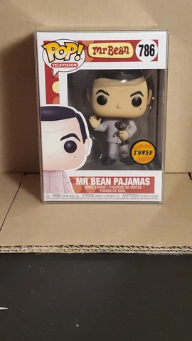 Funko Pop Mr. Bean in Pajamas with Teddy Bear CHASE #786   w/ Protector Cover