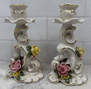 Set 2 Vintage DRESDEN Porcelain 6" CANDLESTICKS Gold Pink Yellow ROSES *As Is* - Bild 1 von 19