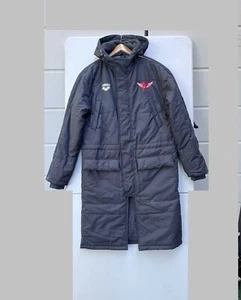ARENA TEAM LINE Water Instinct PARKA Talla Pequeña - Imagen 1 de 14