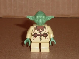 Lego Star Wars Yoda with Back Printing Minifigure Only 7103 7260 - Picture 1 of 6