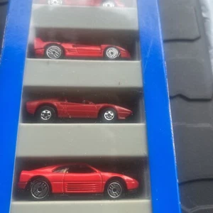 Hot Wheels 1993 Ferrari 5 Auto Geschenkpack, 308 F40 Testarossa brandneu, versiegelt - Bild 1 von 7