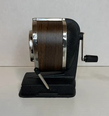 Sacapuntas manual vintage BOSTON 8 agujeros abrazadera madera grano escuela Foto 1 de 4