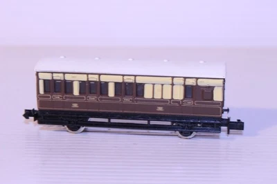 Extremo de freno de autobús Farish de 4 ruedas calibre N GWR Foto 1 de 2