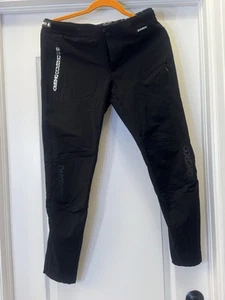 DHaRCO Gravity Damenhose schwarz wasserabweisend Stretch Tasche Slim Fit - Bild 1 von 5