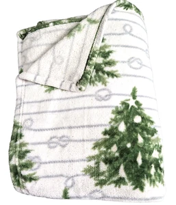 Nanette Lepore Blanket Christmas Tree Winter White Green 100% Polyester 50"x 70" - Picture 1 of 7