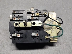 Maytag Interruttore di controllo timer lavatrice 2-05643, 205643 - Foto 1 di 7