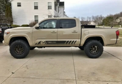 ¡Nuevo! se adapta a Toyota Tacoma 2016 - 2022 TRD 4x4 panel basculante todoterreno calcomanía de vinilo Foto 1 de 4