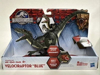 2015 Hasbro Jurassic World Velociraptor "BLUE", Growling & Clawing Attack, New - Image 1 of 2