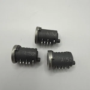 Juego de expansión de repuesto de núcleos de bloqueo Yakima A152 de 3 cilindros de bloqueo - Imagen 1 de 2