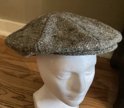 HANNA HATS OF DONEGAL VINTAGE. Boné Newsboy Plano Cinza-Tweed-Tamanho M-100% Lã-Irlanda - Imagem 1 de 4