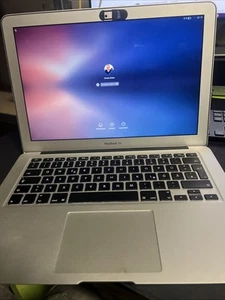 MacBook Air 2011 Laptop 8 Gb RAM 256 Ssd - Afbeelding 1 van 10