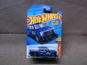HOT WHEELS BLUE 2023 #226 2022 22 FORD F-150 LIGHTNING CUSTOM PICK UP TRUCK - Picture 1 of 3