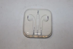 New Original Apple iPhone EarPods 3.5mm Headset Earphones Headphones - Photo 1 sur 3