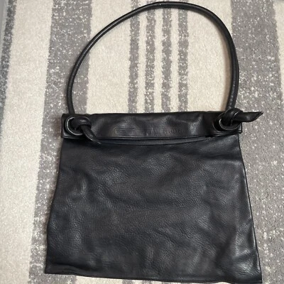 Bolso Cartera Grande Kara Van Gasolina Cuero Negro Nudos Plegables Foto 1 de 4