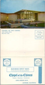 c1960s HAYWARD, California Postal "Capilla de las Campanas" FUNERARIA HOME Mortuorio - Imagen 1 de 2