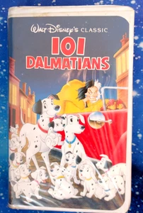 Disney’s 101 Dalmatians VHS Video Tape Black Diamond Classics Clamshell - Picture 1 of 3
