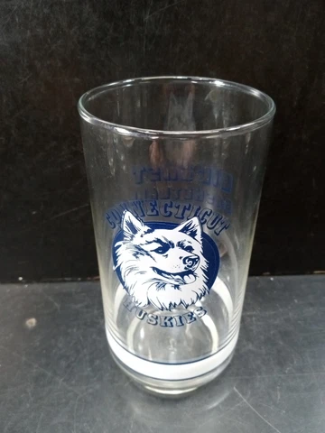 Connecticut Huskies Big East Basketball UCONN 5.5"Getty Drinking Glass Cover