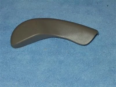 BUICK 12457205 2000-2005; PARK AVENUE - COM BANCO DIVIDIDO ou CAPA DE ASSENTOS BALDE; - Imagem 1 de 1