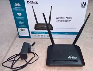 D-Link Wireless N300 Cloud Router with original box, DIR-605L - Picture 1 of 4