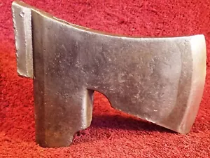 SHARP 1.339 kg VINTAGE AXE HEAD BILLNÄS / BILLNAS 12- serie FINLAND FINNISH - Picture 1 of 7