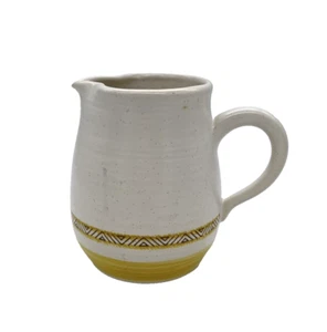 Vintage Franciscan Earthenware Hacienda White & Gold Creamer 34-71 USA 4.5" - Picture 1 of 4