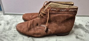 Ladies Ankle Boots Size 3.5 low heel Italian - Picture 1 of 6
