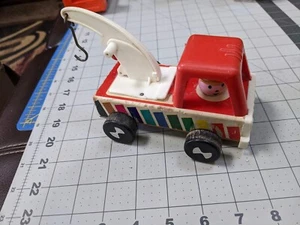 Vintage 1960er Holz Fisher Price 615 Abschleppwagen Abschleppwagen 6 1/2" lang, Haken funktioniert v2 - Bild 1 von 5