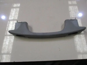 GENUINE Honda CRV SPORT  2001-2007 2.4L 4CYL 1X DOOR HANDLE - Bild 1 von 11