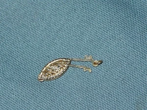 Chiusura collana filigrana gancio pesce oro massiccio 14 kt firmato vintage 11mm x 5mm - Foto 1 di 4