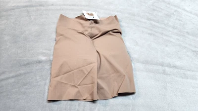 Pantalones Cortos Para Mujer Leonisa Beige Pequeño Indetectable Acolchado Levantador de Glúteos Modelador Nuevos con Etiquetas Foto 1 de 4